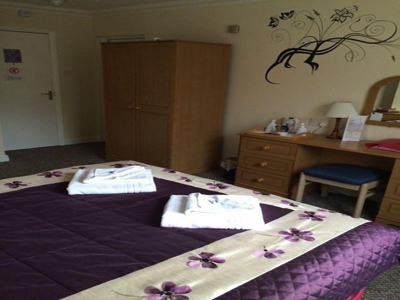 The Wensum Lodge Hotel Fakenham Exterior foto